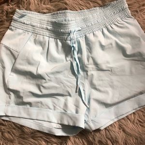 Light blue lulu short